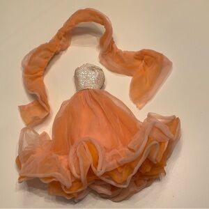 Vintage Barbie 1980s Peaches 'n Cream Doll Dress